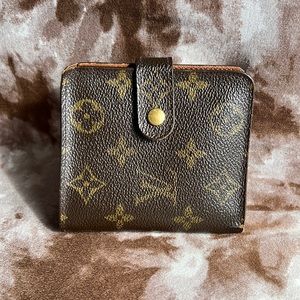 Louis Vuitton Wallet